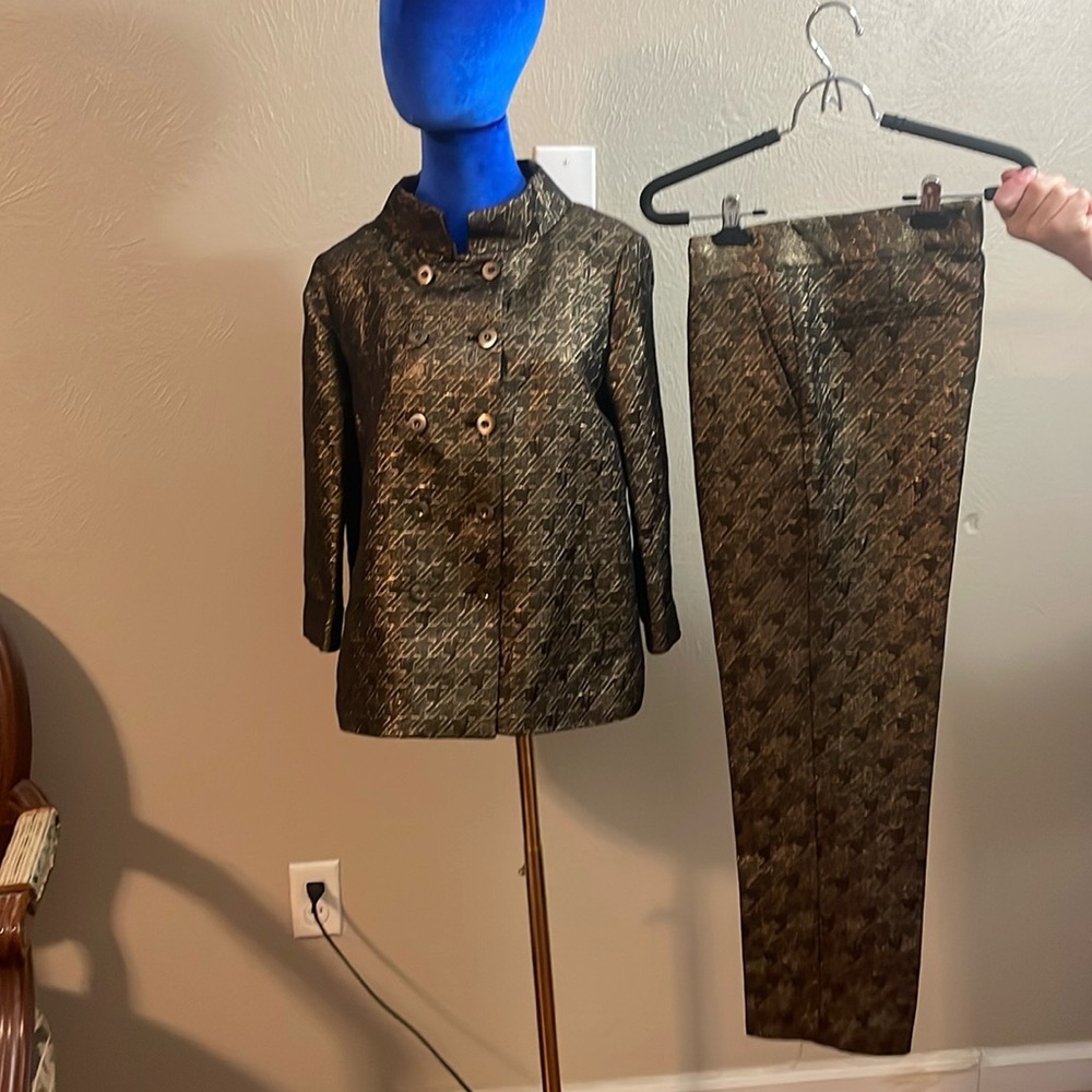 Badgley Mischka formal suit
